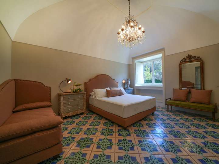 Bedroom 4 - King Suite