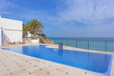 Private Pool