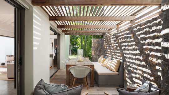 Alfresco Dining