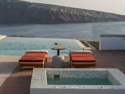 Jacuzzi