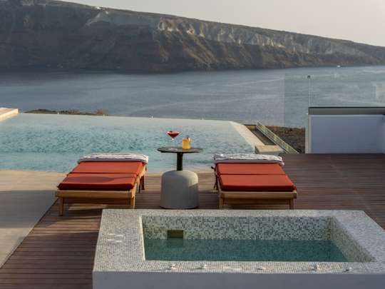 Jacuzzi