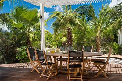 Covered Outdoor Dining