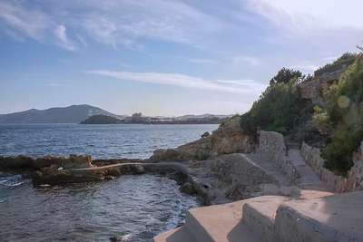 Sea Access