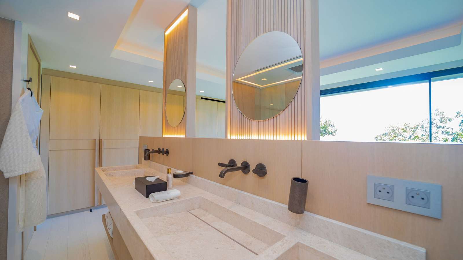 Property image 118