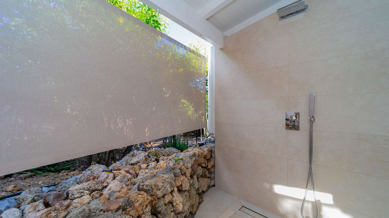 Property image 64