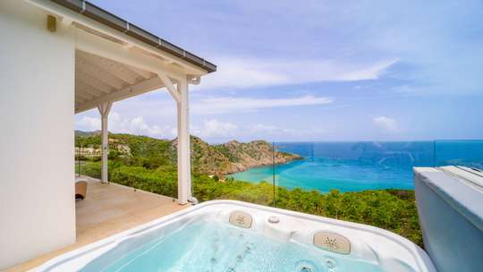 Jacuzzi