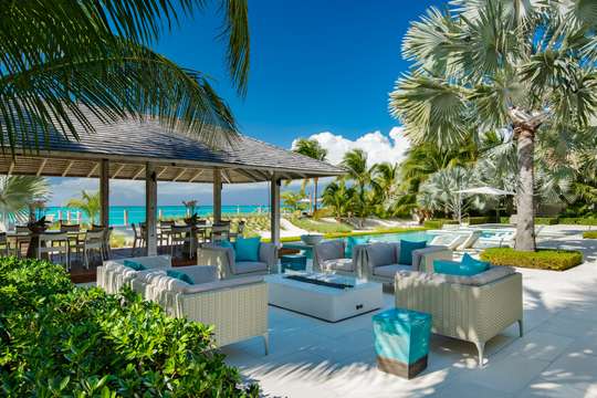 Outdoor Lounge Areas