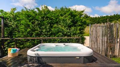 Jacuzzi