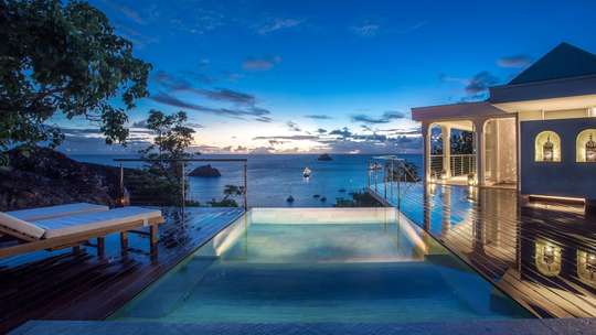 Infinity Pool