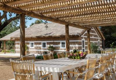 Alfresco Dining