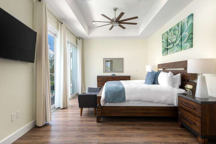 Bedroom 1 - Master Suite