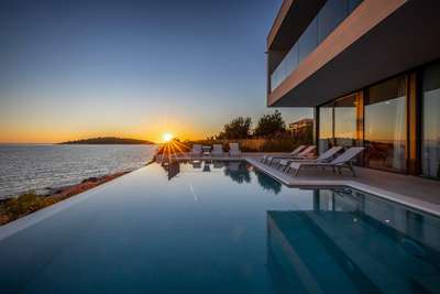 Infinity Pool