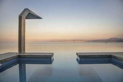 Infinity Pool