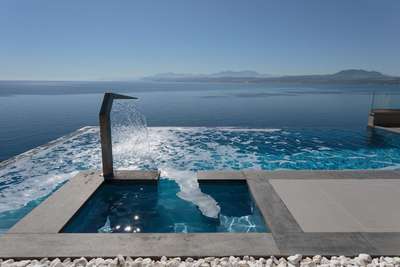 Jacuzzi