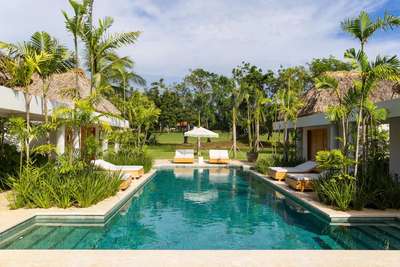 Outdoor Lounge Area
