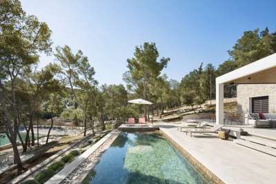 Heated Infinity Pool