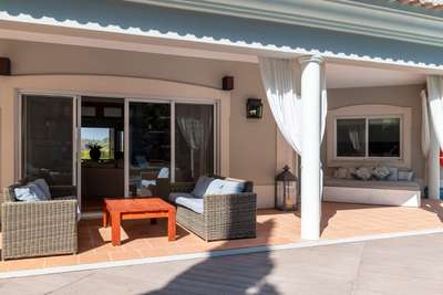 Covered Outdoor Living and Dining Areas