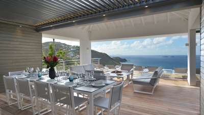 Alfresco Dining