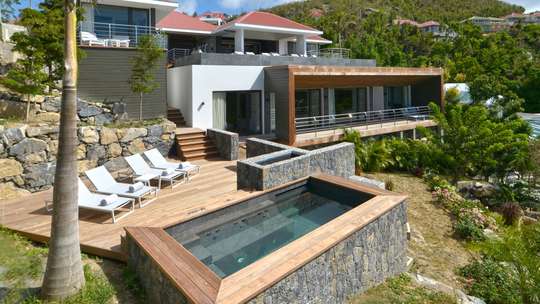 Jacuzzi