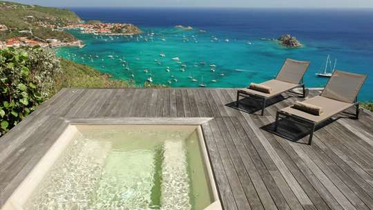 Jacuzzi