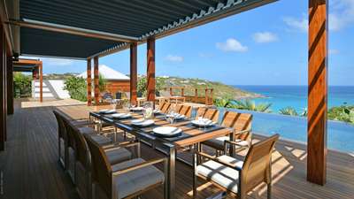 Alfresco Dining