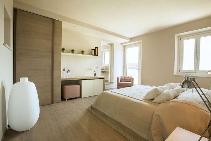 Bedroom 2 - Expansive Queen Bedroom