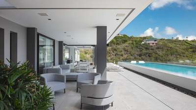 Outdoor Lounge Area