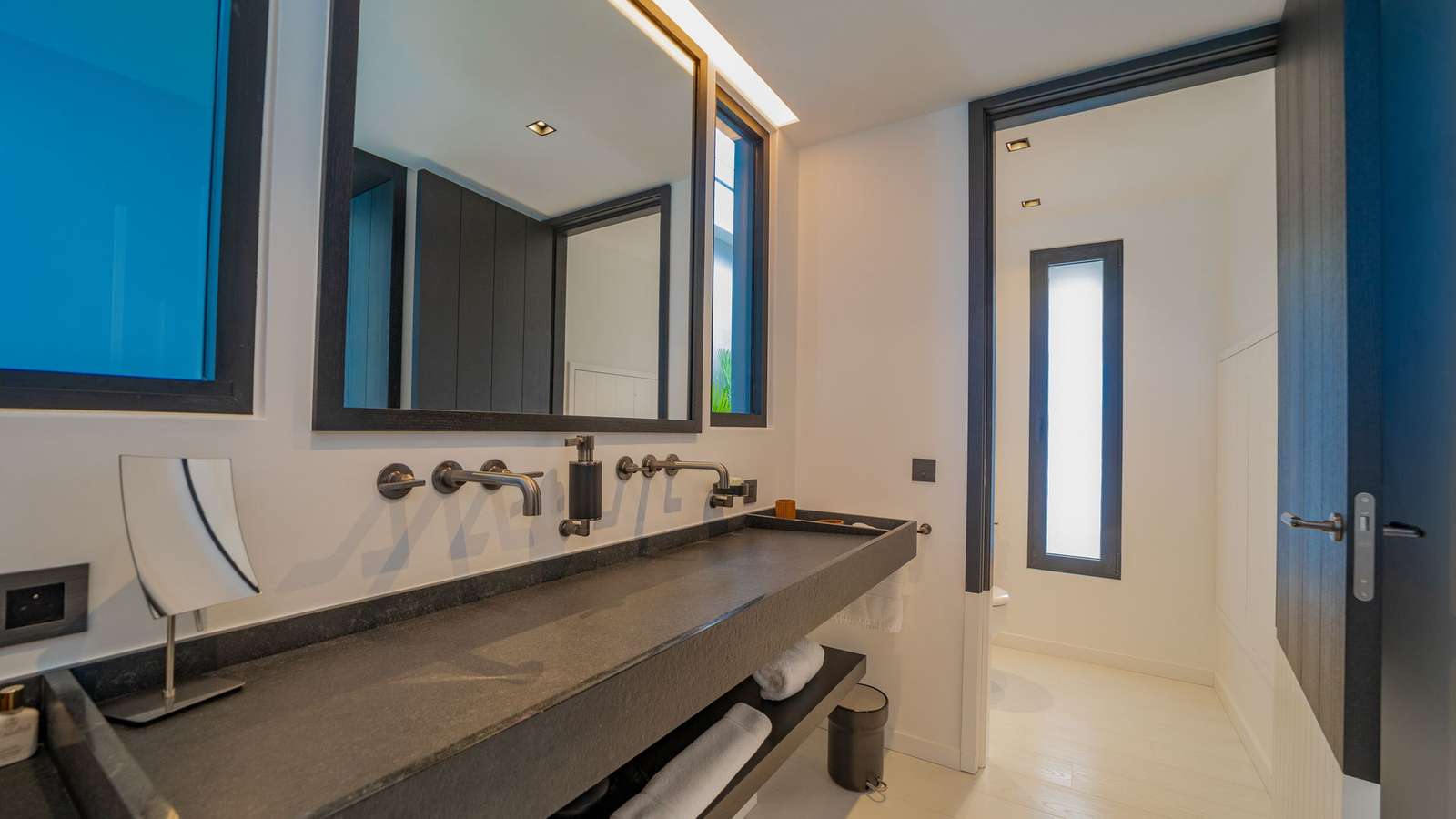 Property image 104