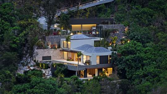 Unique Architecture