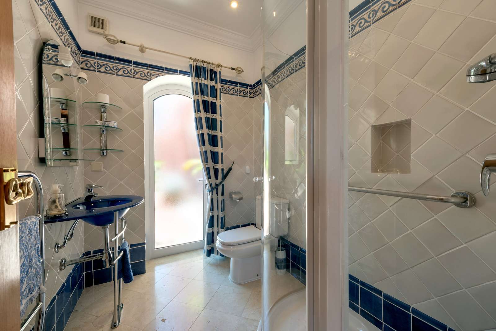 Property image 40