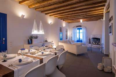 Traditional Décor