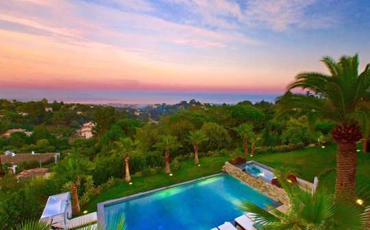 Private Pool