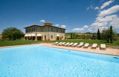 Large Outdoor Swimming Pool