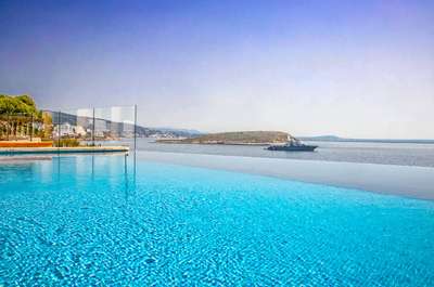 Infinity Pool