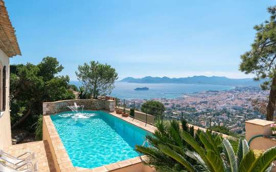 Private Pool