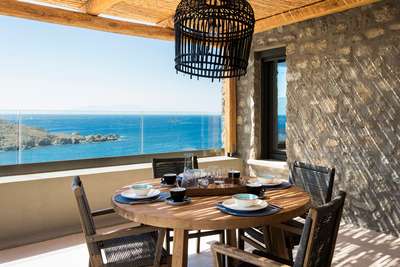 Alfresco Dining