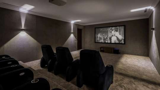 Home Cinema