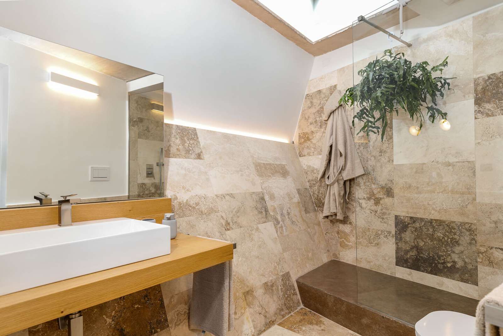 Property image 44