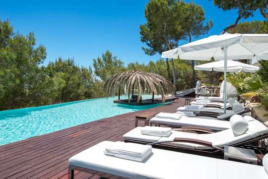 Infinity Pool