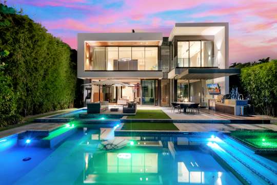 Private Pool