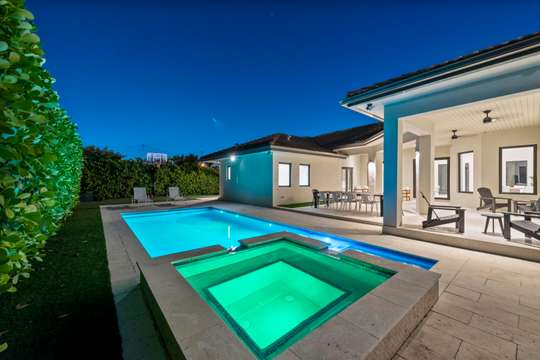 Private Pool