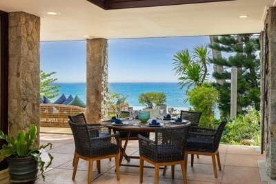 Alfresco Dining