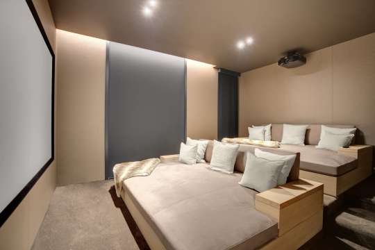 Home Cinema