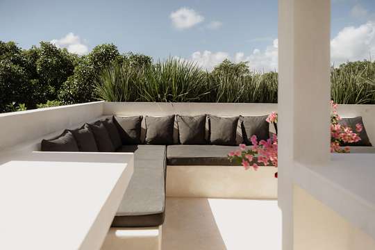 Outdoor Lounge Area