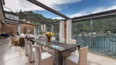Alfresco Dining