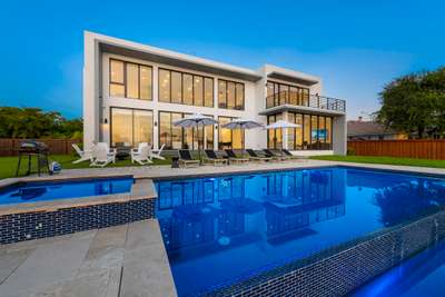 Infinity Pool