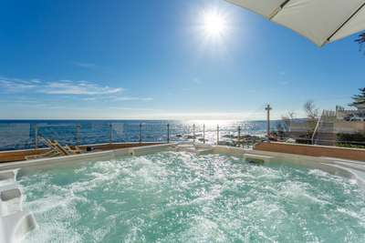 Jacuzzi
