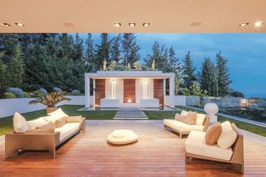 Outdoor Lounge Area