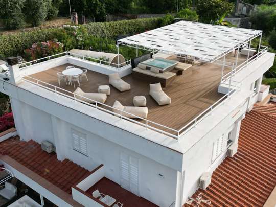 Roof Terrace