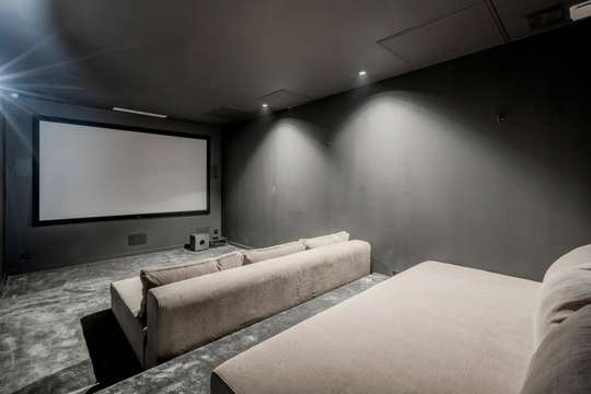 Home Cinema